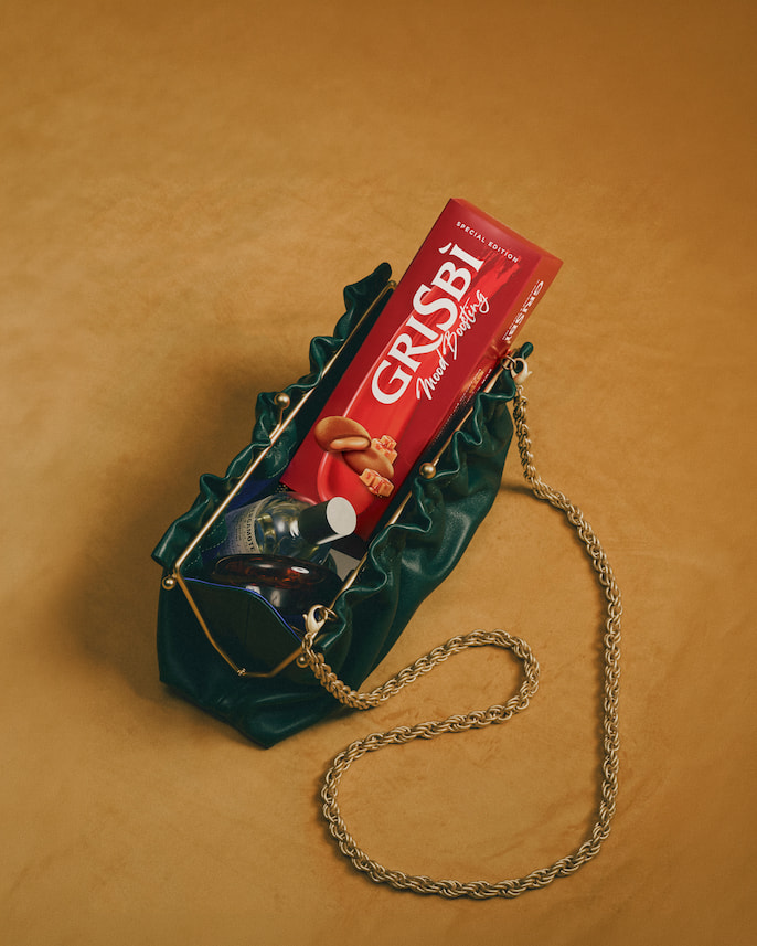 Grisbì Special Edition Caramello Mou interpretata da Vanity Fair Italia